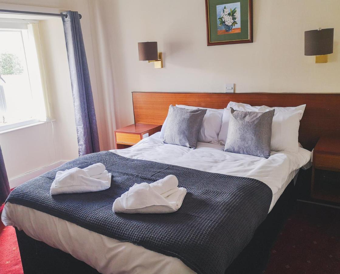 George And Abbotsford Hotel เมลโรส ภายนอก รูปภาพ