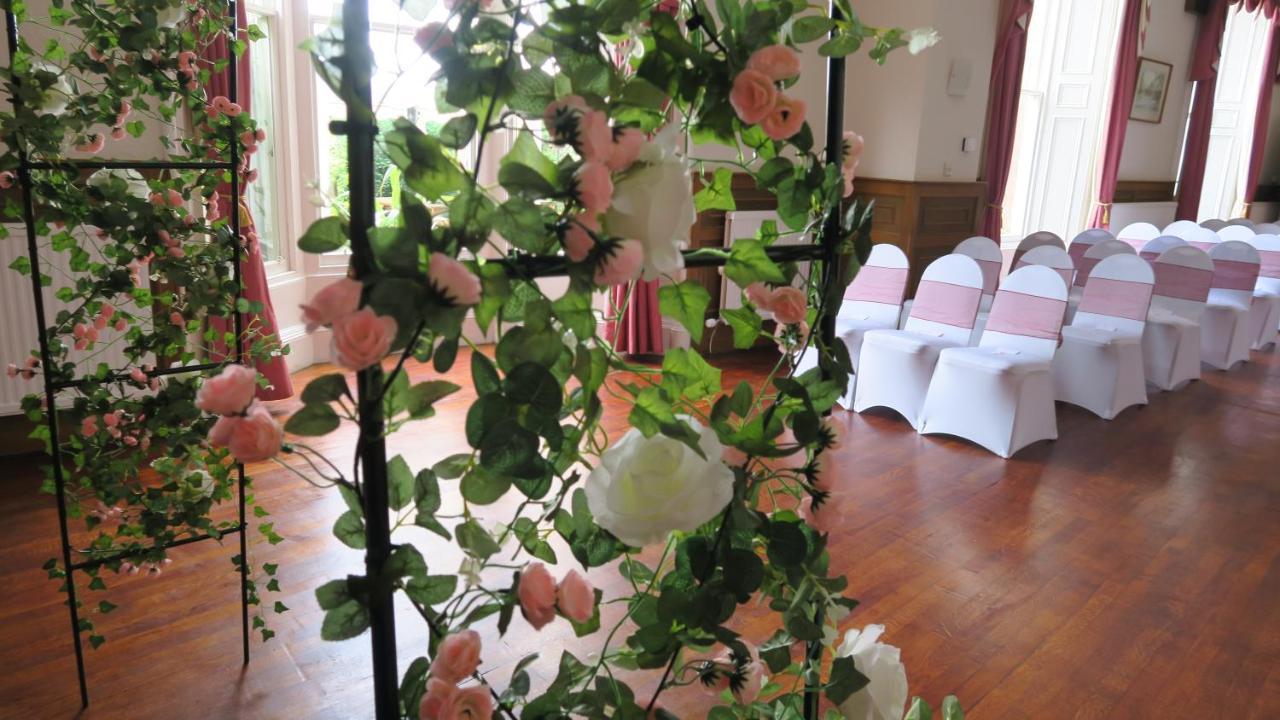 George And Abbotsford Hotel เมลโรส ภายนอก รูปภาพ