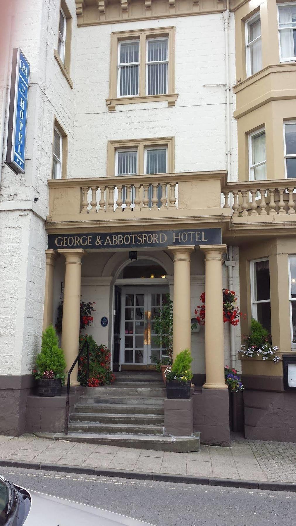 George And Abbotsford Hotel เมลโรส ภายนอก รูปภาพ